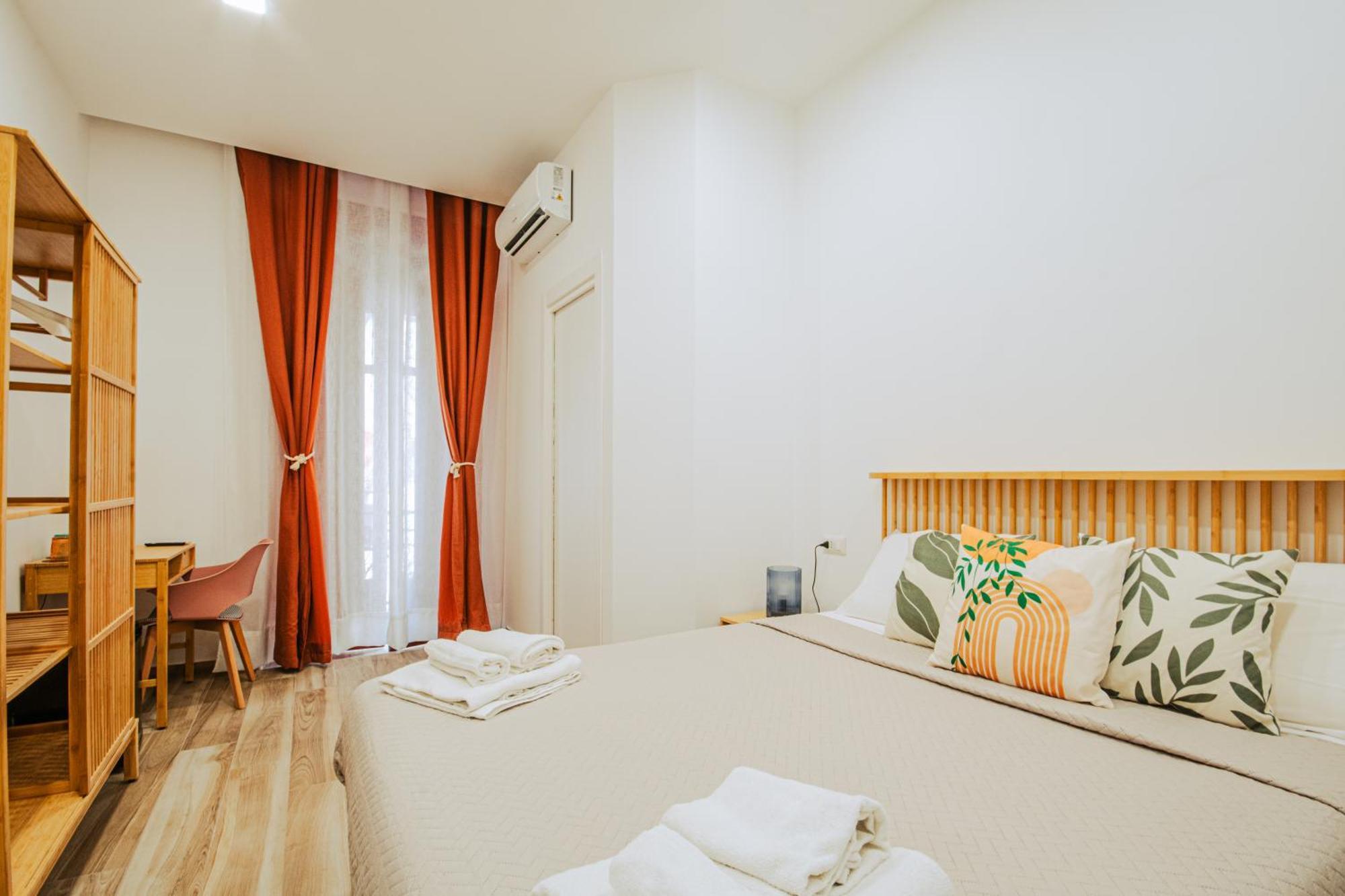 B&B Lara'S Home By I Borbone Napels Buitenkant foto
