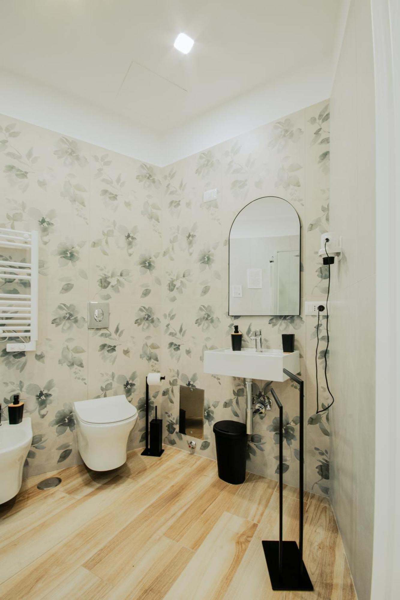 B&B Lara'S Home By I Borbone Napels Buitenkant foto